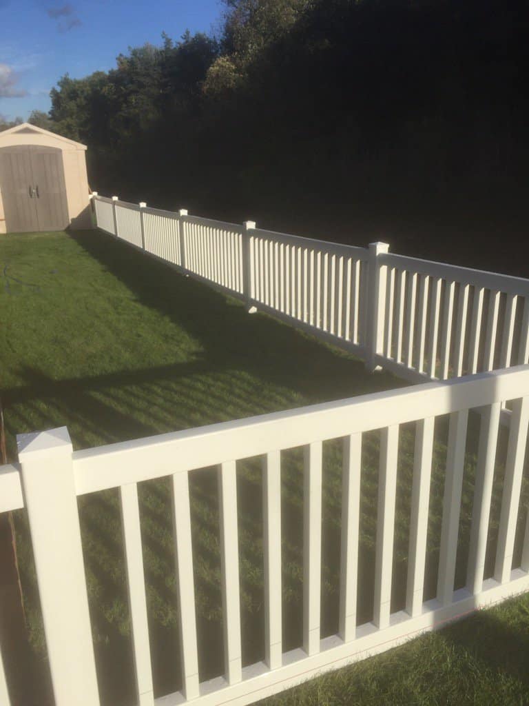 post-and-rail-plastic-fencing-medway-kent post-and-rail-plastic-fencing-medway-kent